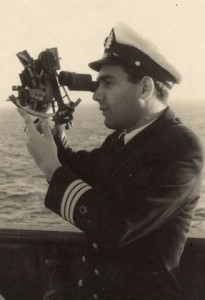 אברהם אריאל קצין ראשון בתצפית בוקר משמרת 8-4 שנת 1957.